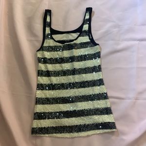 Old Navy Sequined Tank Top Size Medium / Womens Tank Top